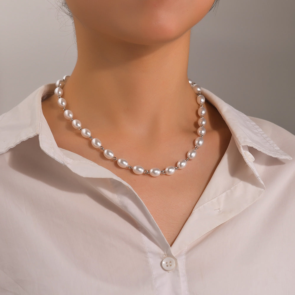 Graceful Pearl Single Layer Ladies Clavicle Chain