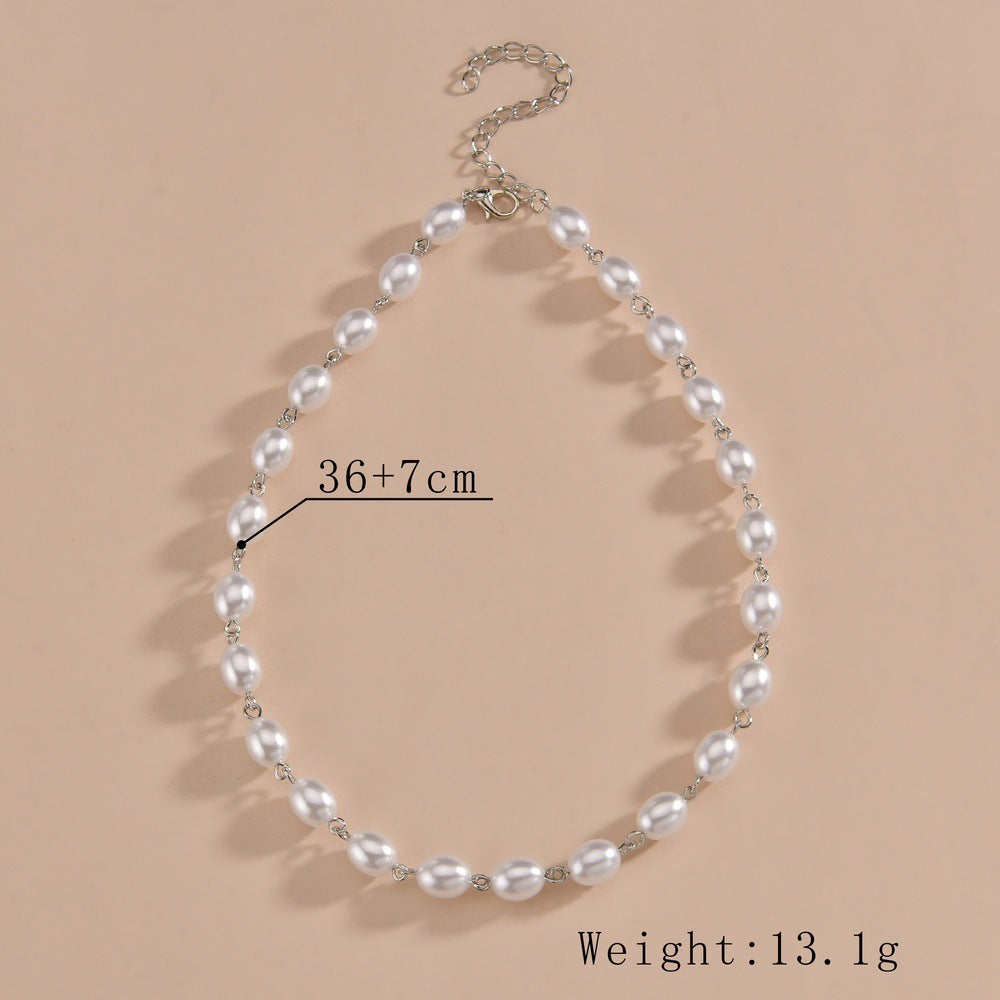 Graceful Pearl Single Layer Ladies Clavicle Chain